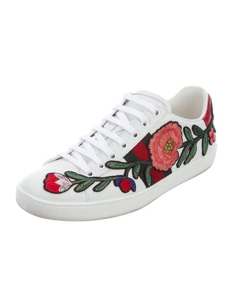 gucci flowers sneakers